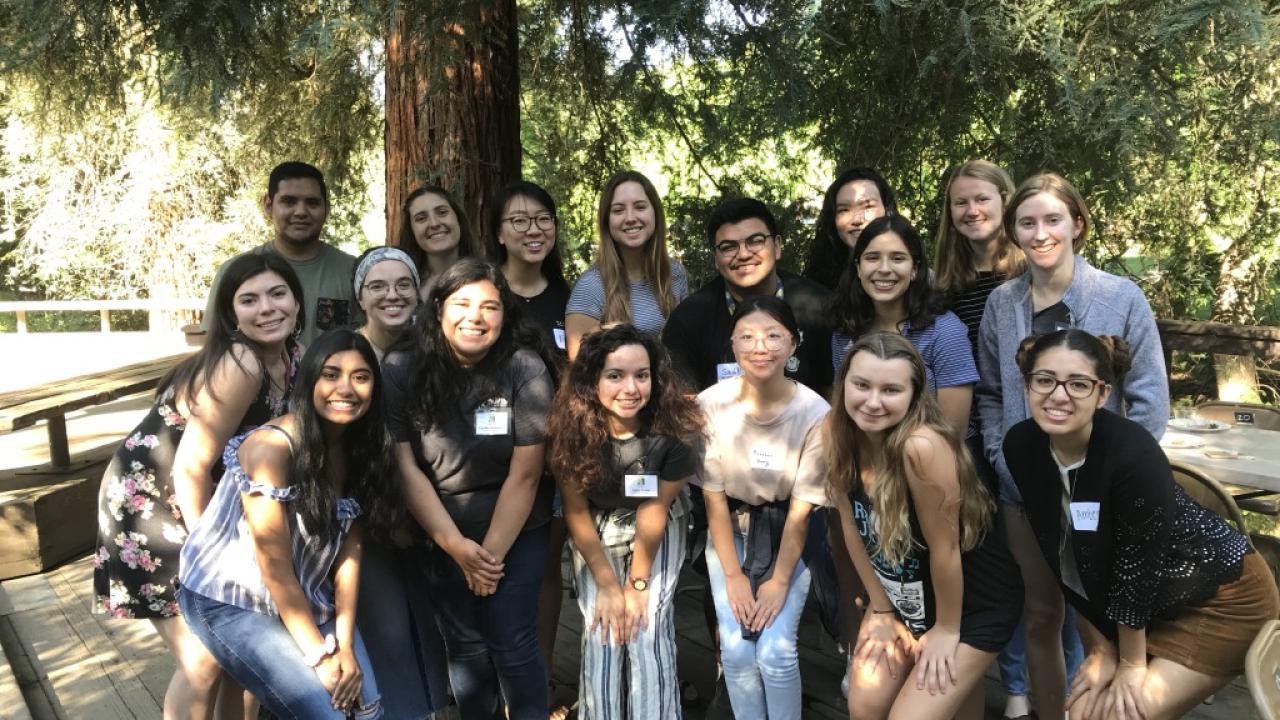 The Arboretum Ambassador team has created a free downloadable book for food waste free recipes! Photo of a group of smiling people from the Arboretum Ambassador team.